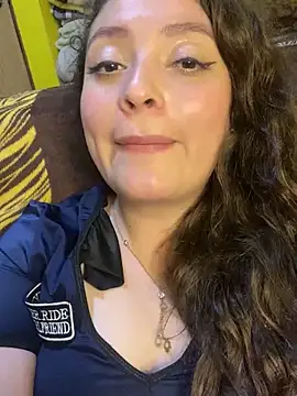 yahairamartinez1530 라이브 XXX 채팅