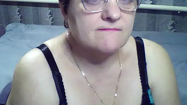 ElzaJewel 现场XXX聊天