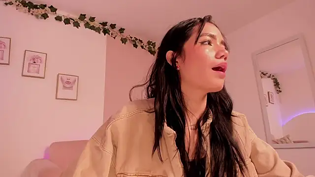 Mila_jenner Chat XXX live