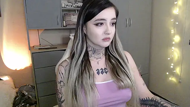 Rin_Tozier's Live XXX Chat