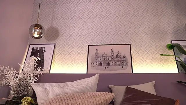 ElleDiane live XXX chat