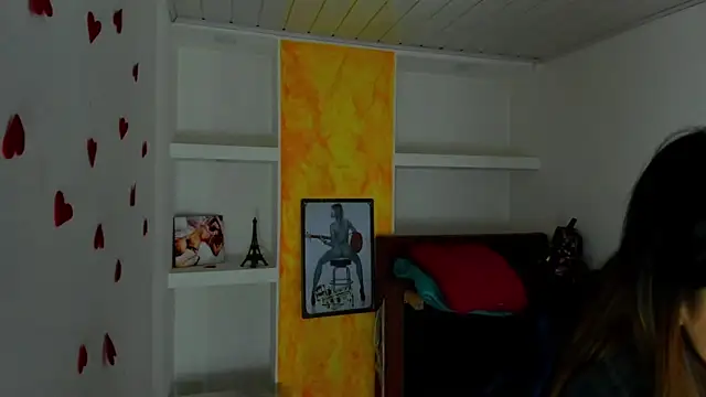 lala_clark élő XXX-chatje