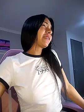 VelvetRosss 现场XXX聊天