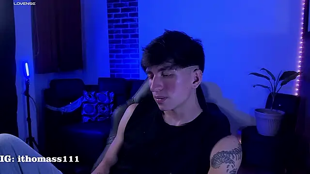 Thomass_clark Show Webcam