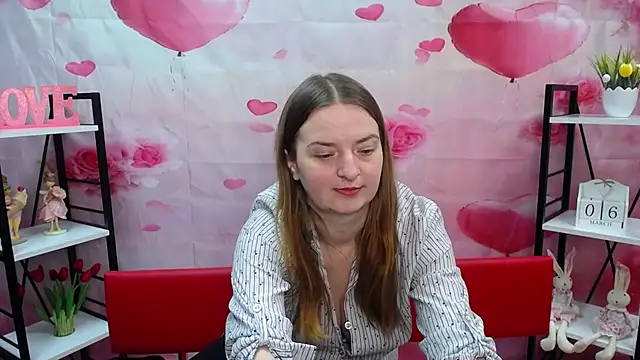 FreyaDak Chat XXX in diretta