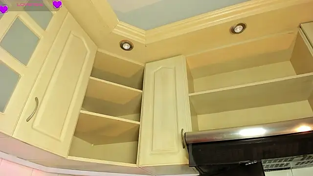 JulitPink Adlı Modelin Canlı XXX Sohbeti