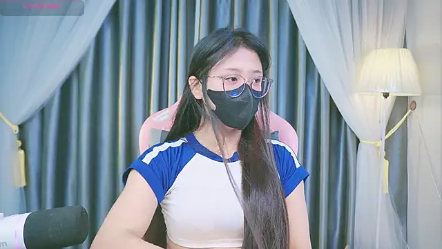 Cherry-26のライブXXXチャット