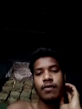 GlossyBuddy13's Webcam Show