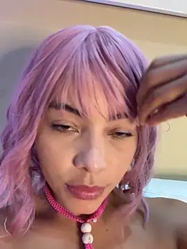 AkiraY10's Live XXX Chat