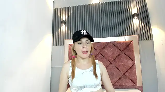 دردشة ESTHEER_VARGAS الجنسية المباشرة