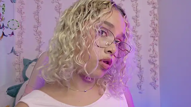 Chatroom XXX en direct de Haelycute