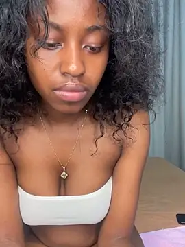 hot_dailyn Live XXX chat