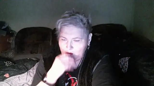 Lana555's Live XXX Chat