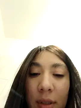 Chat +18 de Kya_Wild ao vivo