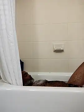 Pokazy przed kamerką – sinnernoir