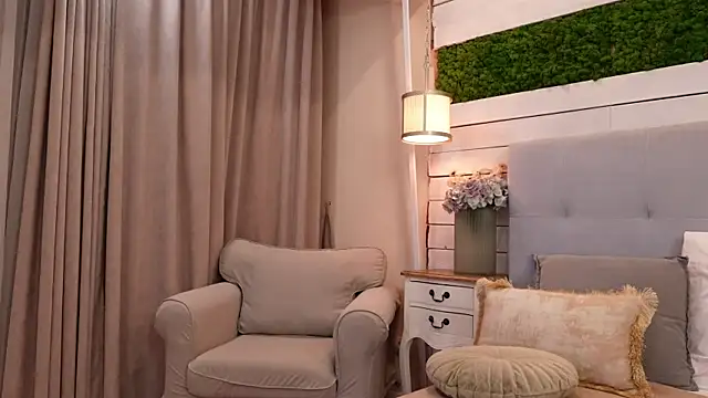 IsabellaMystyn Live XXX chat