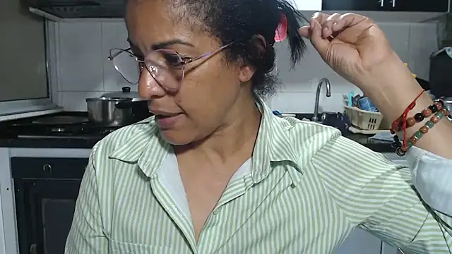 kateleyagrey's Webcam Show