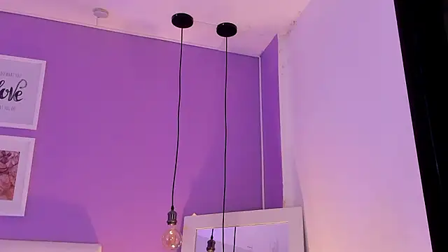 Charlotte11-11's Webcam Show