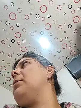 Chatroom XXX en direct de queemking