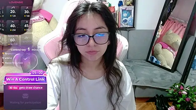 دردشة Maggie_Fox3 الجنسية المباشرة