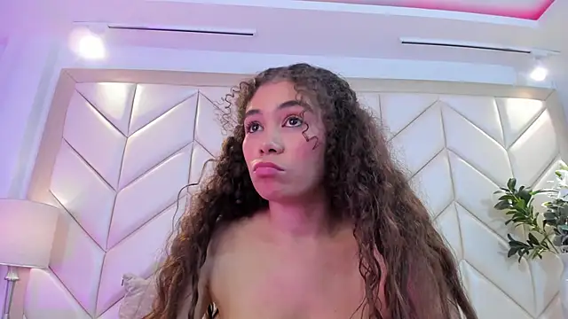 CamilaCastillo's Live XXX Chat