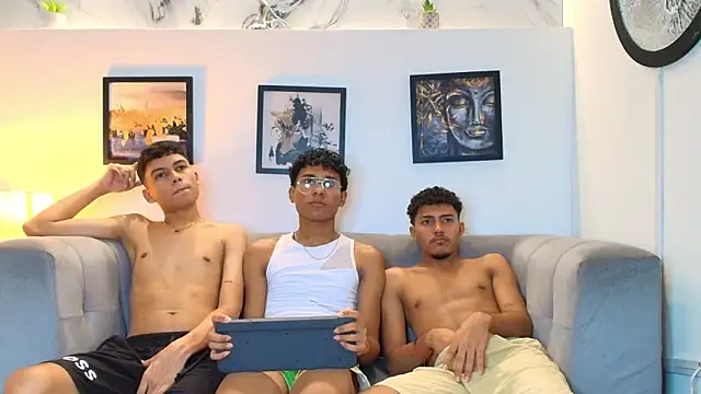 COUPLES_BOYSのウェブカメ  ラショー