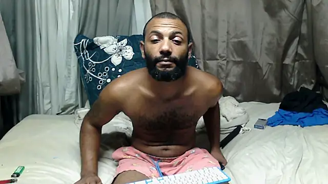 Czat XXX na żywo – Camodick