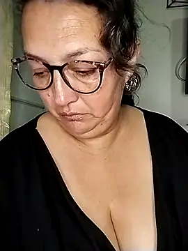 _Saraqueen Live XXX-Chat