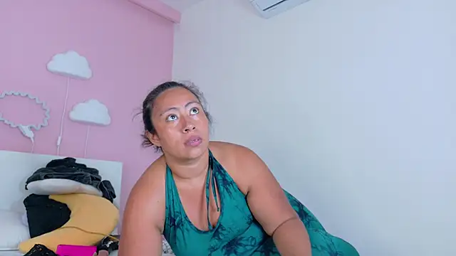 SeleneGibson__ – Live XXX-chat