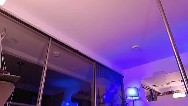 mandi4pole_'s Live XXX Chat