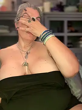 dieseldame1313: απευθείας συνομιλία ΧΧΧ