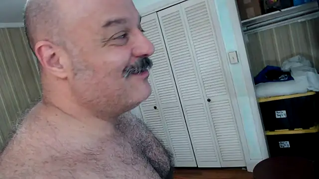 bullmusclejoe Show in webcam