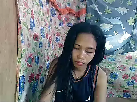 PinaySkinnyGirl: онлайн-секс-чат