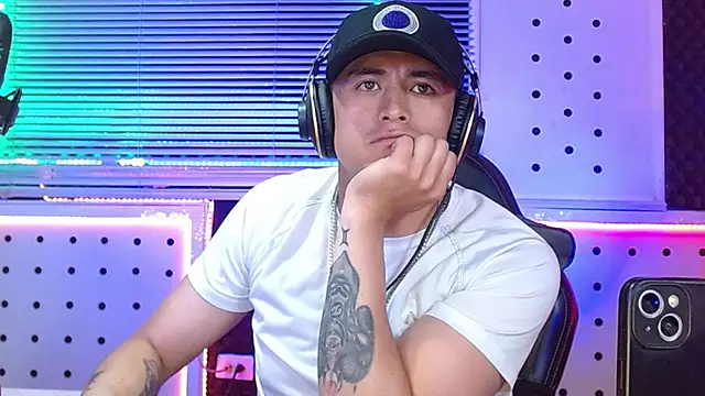 Godofcumxxx 现场XXX聊天