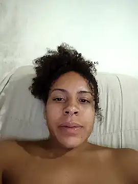 دردشة Julia_Pretinha الجنسية المباشرة