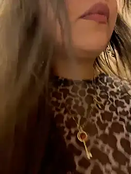 Iam__CristalのライブXXXチャット