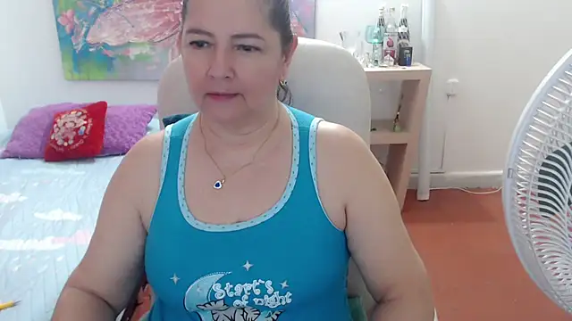 leonela_69 现场XXX聊天