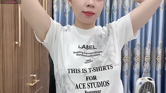 Ker-Skii Live XXX-Chat