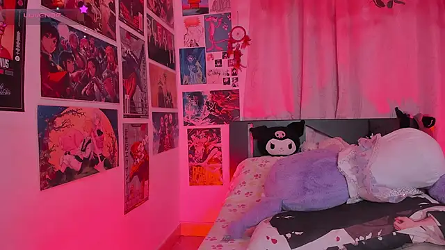 MissCurvyTopのライブXXXチャット