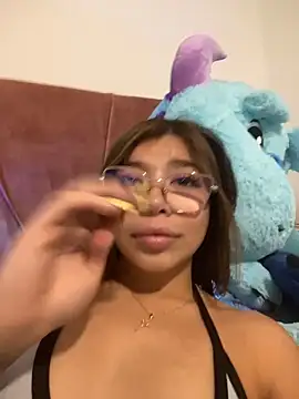 Maddy_PiinkのライブXXXチャット