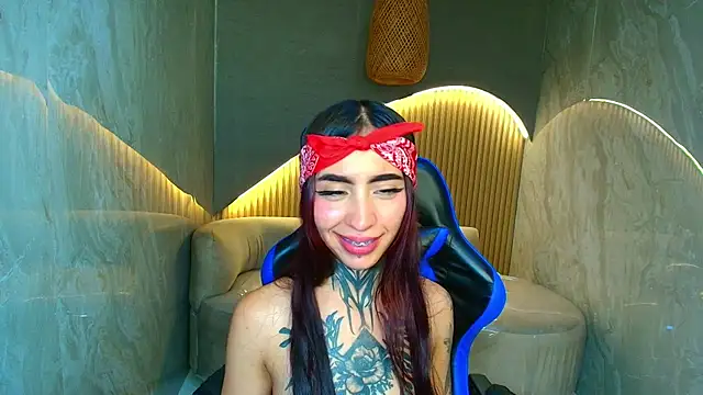 Chat +18 de roux_r ao vivo