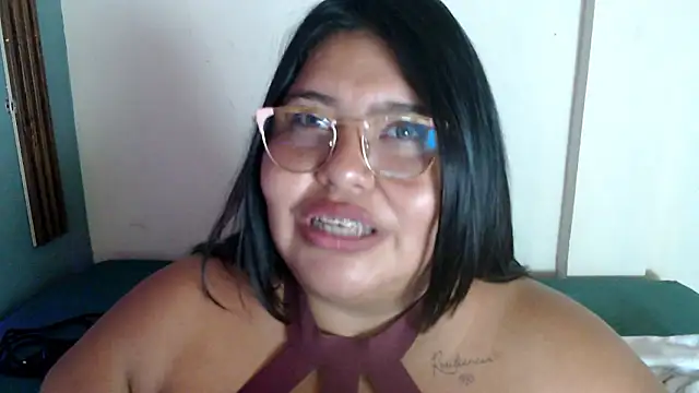 katalina_gomez6921 现场XXX聊天