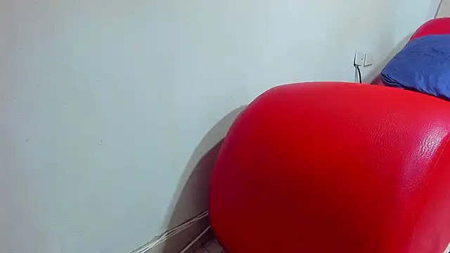 XXX chat uživo modela PurePassionDuo