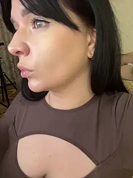 XXX chat uživo modela Poly_Nick