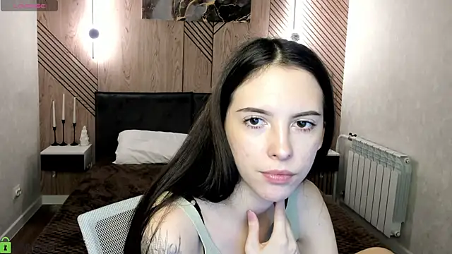 Czat XXX na żywo – elise_robbie