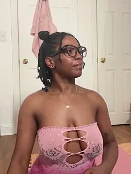 Chatroom XXX en direct de mochamimi