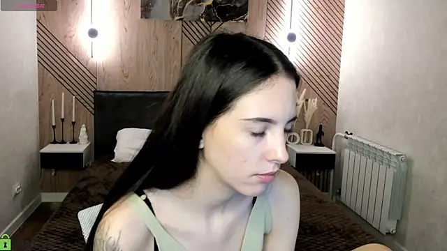 Chatroom XXX en direct de elise_robbie