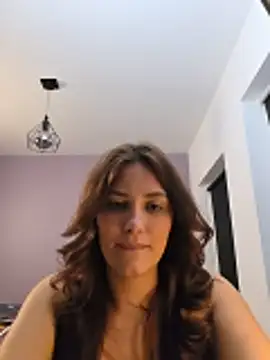 MiaRides19n Webbikameraesitys