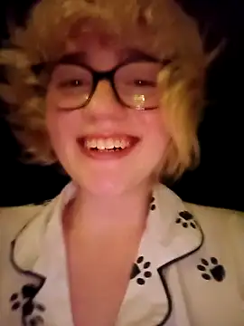 XXX chat uživo modela mcjbgfhgjhiiilllufjyf