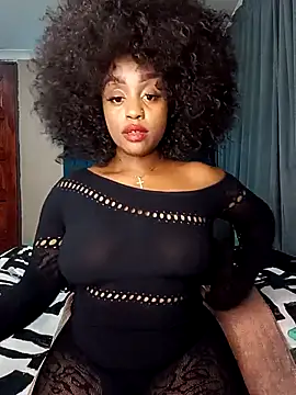 Queen-Chocolate 现场XXX聊天